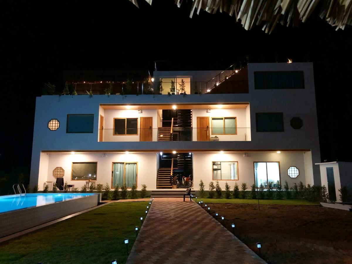 Wayla Villa@Maikhaobeach Mai Khao Екстериор снимка